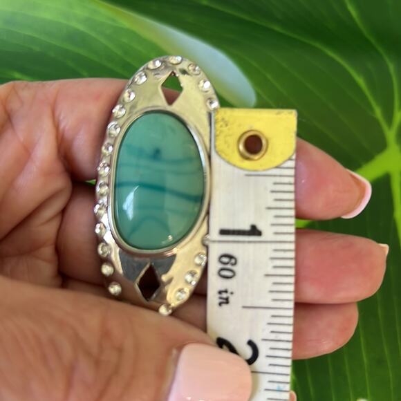 Ladies Cocktail Costume Jewelry Ring Silver Tone Band Faux Turquoise Adustable - Picture 10 of 11